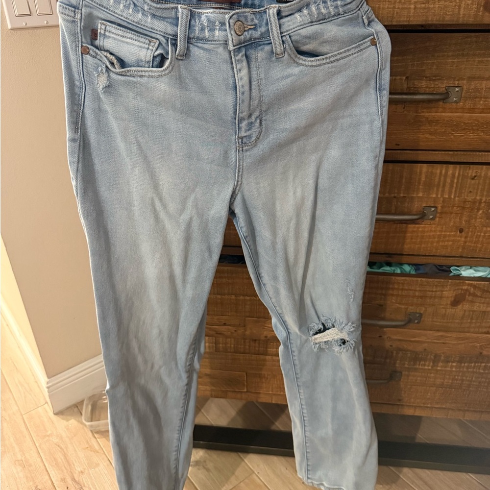 Judy Blue Distressed Light Blue Straight Leg Jeans